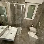 Hotel Lux Mima